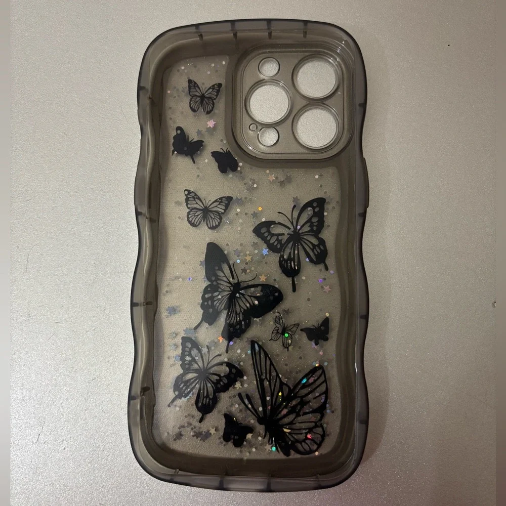 16 pro Butterfly Design Phone Case - Black
